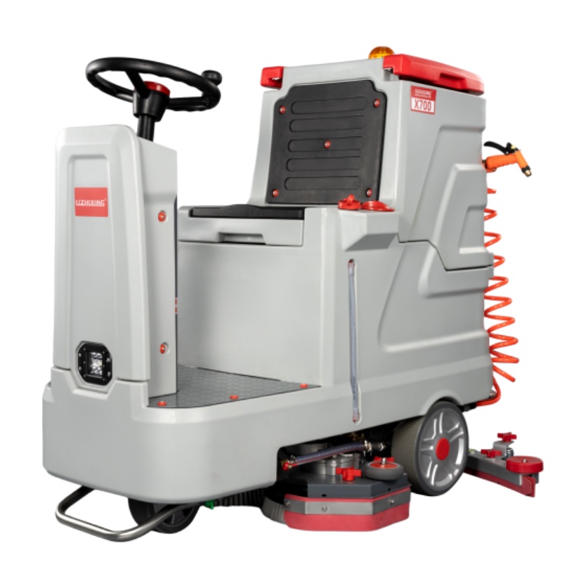 西双版纳坦洁全自动驾驶式洗地机X700